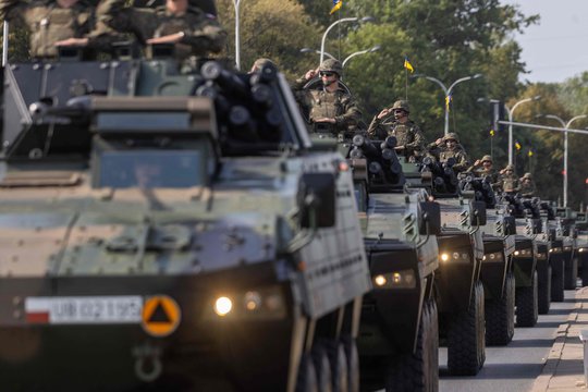 Dauguma lenkų nori, kad jų šalyje būtų dislokuoti branduoliniai ginklai