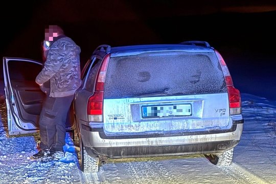 Pasienio su Baltarusija ruože sučiuptas visiškai girtas šalčininkietis