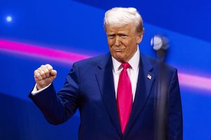 D. Trumpo atstovė: karas Ukrainoje gali baigtis kitą savaitę