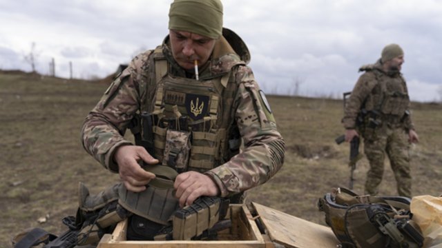 Fronte pasimetę rusai vis dažniau susiduria su sunkumais: užėjus šansų išeiti nebėra