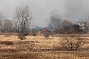 Vos už 1 kilometro nuo Lietuvos sienos fiksavus liepsnas, skelbia naujausią informaciją