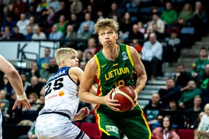 M. Kuzminsko eros pabaiga – Lietuvos rinktinė su garsiuoju žaidėju atsisveikino įveikdama estus