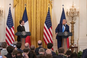 Po susitikimo su D. Trumpu – pozityvus E. Macronas: įžvelgia didelę pažangą Ukrainos klausimu