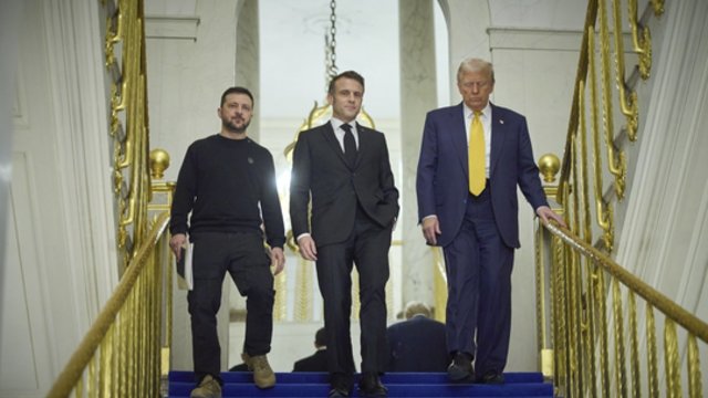 E. Macronas įžvelgia lūžį diskusijose su D. Trumpu: vyksta konkretūs pokalbiai