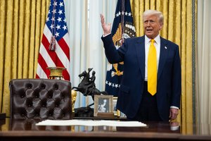 JAV retorika ir toliau gąsdina europiečius: dabar galimi du scenarijai, vienas jų – mums nepatiks