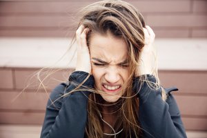 Panikos atakos – netikėtos, bet suvaldomos: specialistės pataria, kaip jas įveikti