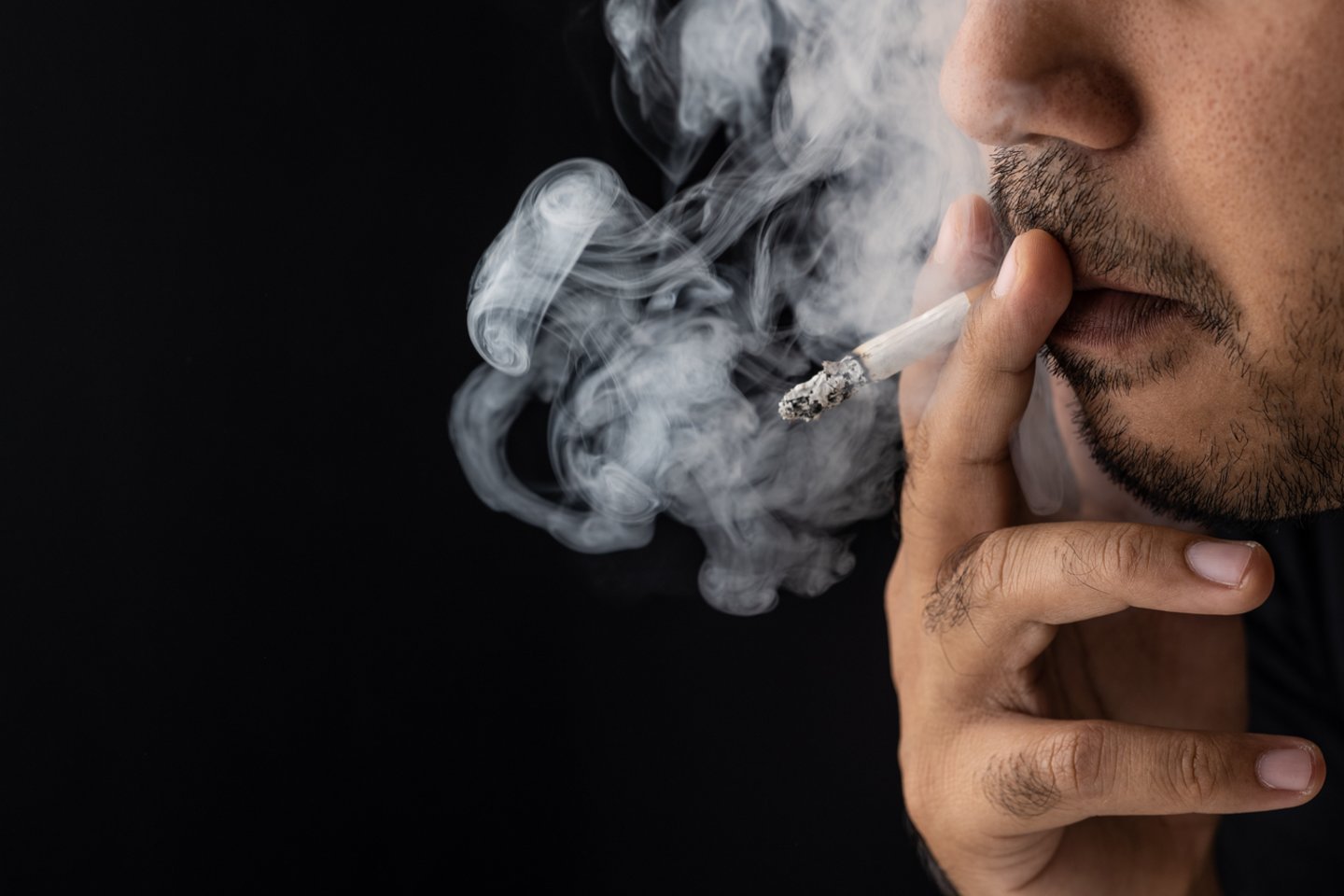 Rūkymas<br>Asociatyvinė 123rf nuotr.