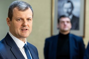 Panaši situacija – kardinaliai skirtingi R. Žemaitaičio ir G. Palucko žingsniai: mano, kad taip pasielgė sąmoningai