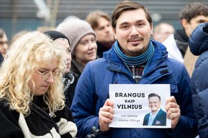 Protestuotojai Vilniuje: miesto valdžia viešąjį transportą nori padaryti niekam neprieinamą