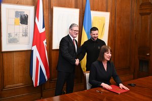 V. Zelenskio susitikimas su K. Starmeriu – baigtas: pokalbis truko ilgiau nei valandą