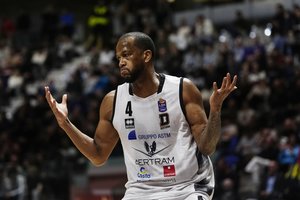 Buvusio „Ryto“ legionieriaus šou: E. Žukausko komandai Italijoje atseikėjo net 42 naudingumo balus