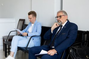 Nuteisti buvę Panevėžio meras R. M. Račkauskas ir jo patarėja kreipėsi į Aukščiausiąjį Teismą: prašo nutraukti jų bylą