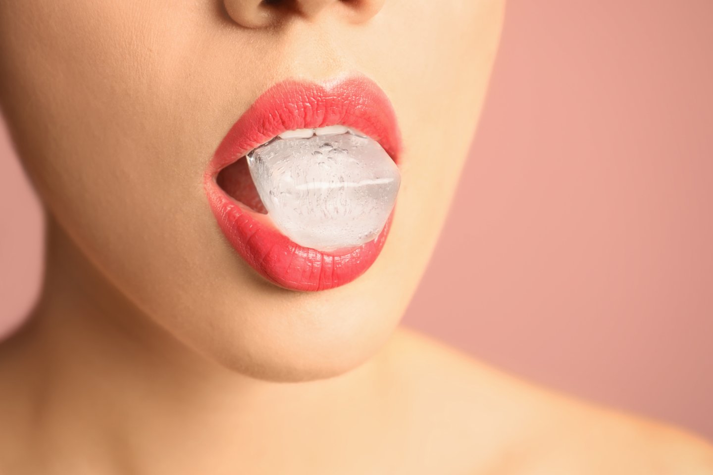 Ledo kubelis<br>Asociatyvinė 123rf iliustr.