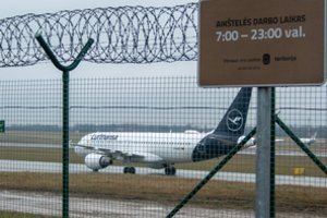 Išaiškino, ar priklauso kompensacija, jei skrydis vėlavo dėl GPS trikdžių: atsakymas gali būti netikėtas