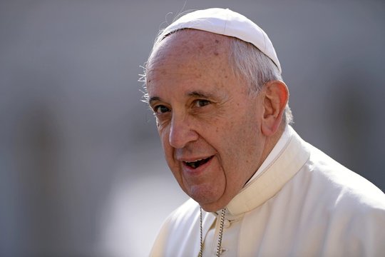 Popiežiui Pranciškui patyrus ūmius kvėpavimo sutrikimo priepolius – naujausios detalės iš Vatikano