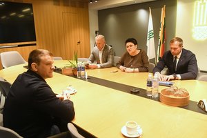 LIF prezidentas A. Kazakevičius LTOK būstinėje pinigų tarptautiniams turnyrams neišsiderėjo