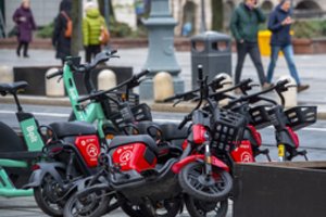 Vilnius įveda rinkliavą už dalijimosi paspirtukais paslaugas: kokia ji bus ir nuo kada atsiras