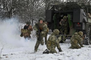 Iš JAV – vis blogesnės naujienos Kyjivui: skelbia apie bėdas nutraukus žvalgybos dalinimąsi