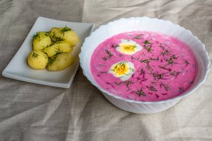 Šaltibarščių gerbėjams sezonas prasideda dabar: būtini produktai – jau parduotuvių lentynose