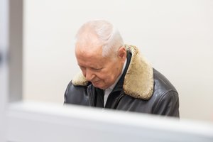 Šnipinėjimu Rusijai kaltinamą E. Manovą prokuratūra siūlo įkalinti 9 metus