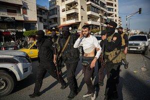 Sirijoje – masinės žudynės: per 1000 žuvusiųjų ir įkurtas specialus tyrimo komitetas