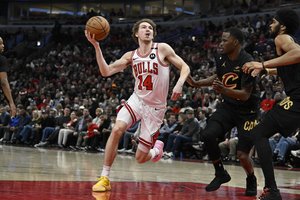 Trečioji „Bulls“ pergalė iš eilės buvo paženklinta galingu M. Buzelio dėjimu