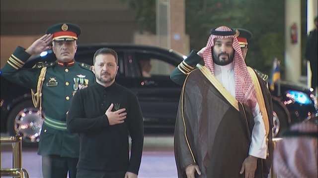 Saudo Arabijoje vyks JAV ir Ukrainos derybos: pranešama, jog pats V. Zelenskis nedalyvaus