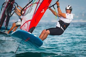 J. Bernotą Ispanijoje ištiko nelaimė – pirmą varžybų dieną dar prieš startą lūžo inventorius