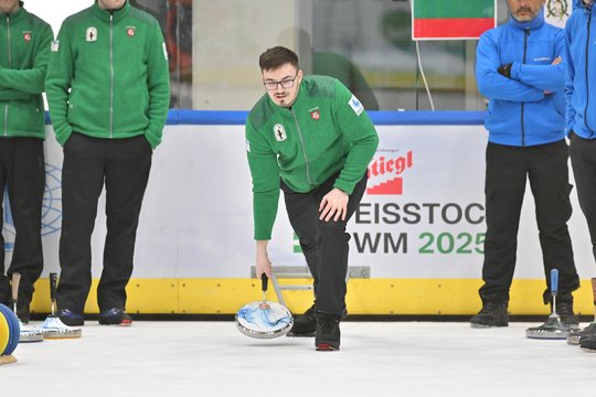 Lietuvos bavariško akmenslydžio rinktinė triumfavo Austrijoje ir pakilo į pasaulio čempionato elitą