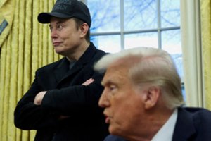 Kimba į pagalbą: D. Trumpas įsigys „naujutėlaitį“ „Tesla“ automobilį