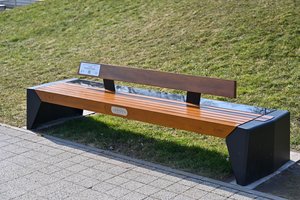 Panevėžiečių patogumui – išmanusis suoliukas