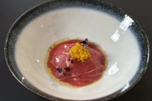 Kultinis tuno tartaras: būtinai užsirašykite šį virtuvės šefo receptą