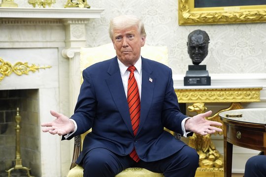 Pasaulio laukia seniai regėtos permainos – D. Trumpo veiksmai veda prie skausmingo scenarijaus