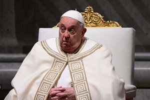 Ligoninėje gydomas popiežius Pranciškus išplatino žinutę