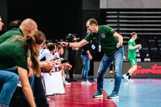 Trečią pergalę iš eilės iškovojusios rinktinės treneris: „Savo tikslų tikrai nemažiname“