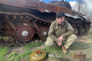 Ukrainos ginkluotose pajėgose tarnavęs lietuvis pasiuntė žinutę politikams: „Jau vemti verčia“