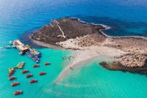 Baisi nelaimė Kipre: apvirtus laivui žuvo mažiausiai septyni migrantai