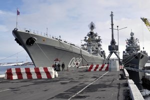 Norėjo nurašyti prieš dvejus metus? Paaiškino, kas vyksta su didžiausiu Rusijos kariniu atominiu laivu