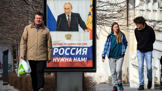 JAV svarsto Krymą pripažinti Rusijos dalimi: ragina JT padaryti tą patį