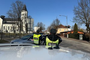 Visą savaitę policija gaudė važiuojančius be diržų – skaičiai ne šokiruojantys, bet ir džiūgauti nėra ko