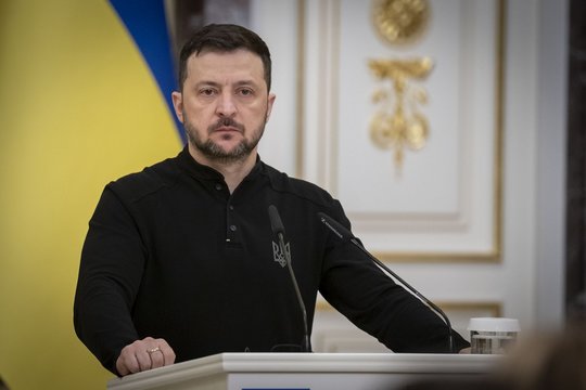 V. Zelenskis nesutiko su JAV administracija: „Kalbėjome tik apie vieną elektrinę“