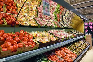 Siūlo nustatyti 5 proc. lengvatinį PVM tarifą šviežiems vaisiams, daržovėms ir uogoms