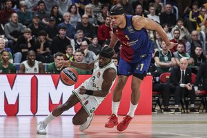 „Palau Blaugrana“ tvirtovės užimti vėl nepavyko: „Žalgiris“ nepasipriešino „Barcelona“ ekipai