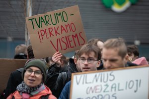 Ir toliau ketina spausti sostinės valdžią: Vilniuje vyks dar vienas protestas prieš viešojo transporto brangimą
