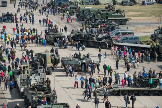Lietuvos kariuomenės Karinių oro pajėgų Aviacijos bazėje, Šiauliuose, vyks dvyliktasis tradicinis bėgimas „Runway Run 2025“