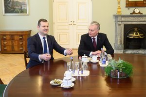 Šalies vadovai sveikina Laisvės dieną mininčius baltarusius: lietuviai puikiai žino laisvės ir demokratijos kainą