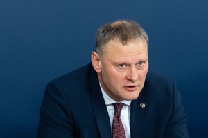 Opozicinės frakcijos į VSD vadovus kandidatuojantį R. Bridikį žada kviestis pokalbiams: turėsime klausimų