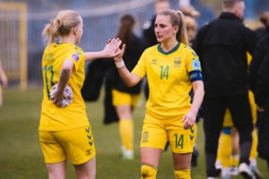 Patvirtinta moterų futbolo rinktinės sudėtis Tautų lygos rungtynėms Vilniuje