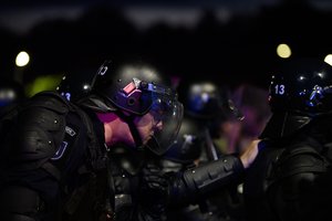 Kaltinamojo riaušių byloje gynėja: VST pareigūnai buvo smurtautojai