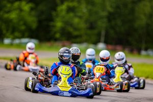 Kartingo lenktynininkai ruošiasi naujo sezono startui